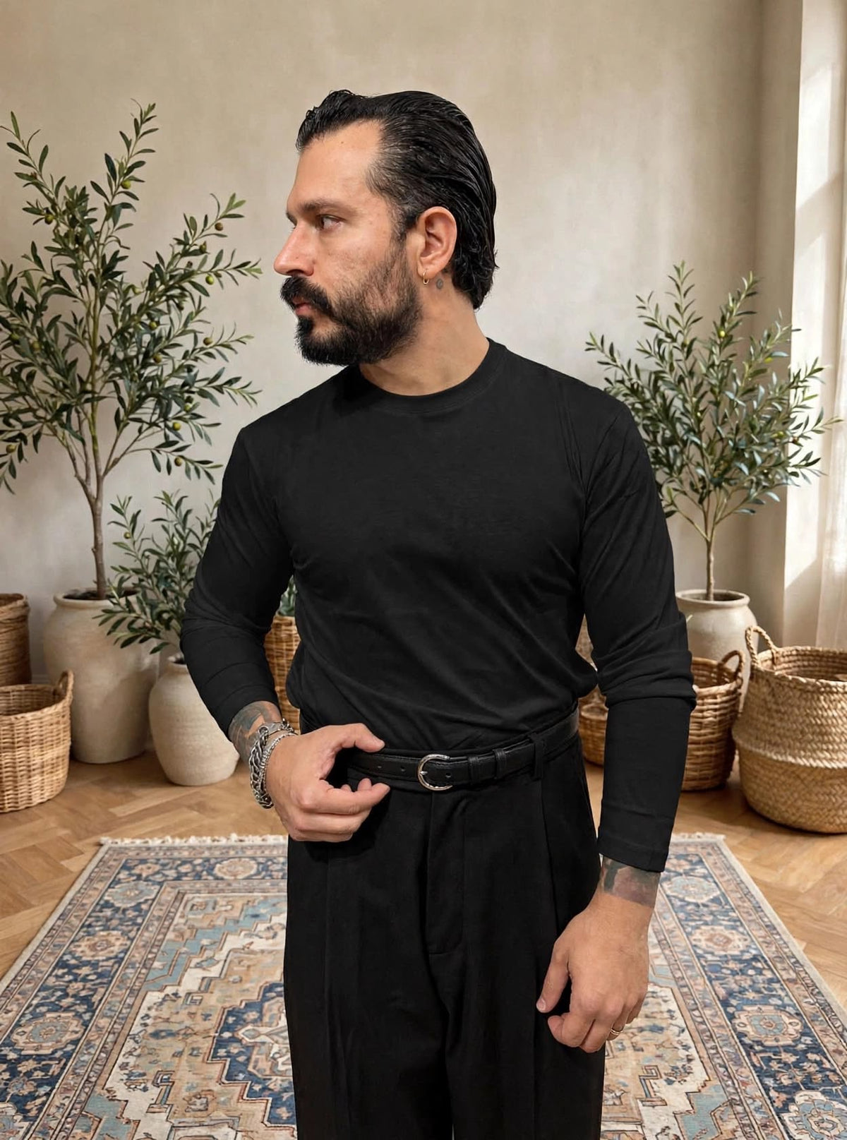 MAGLIA MODAL NERA