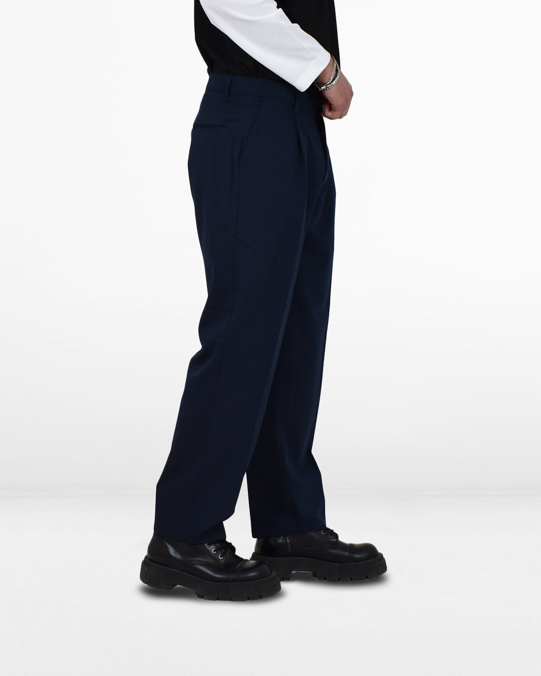 Pantalone fondo ampio