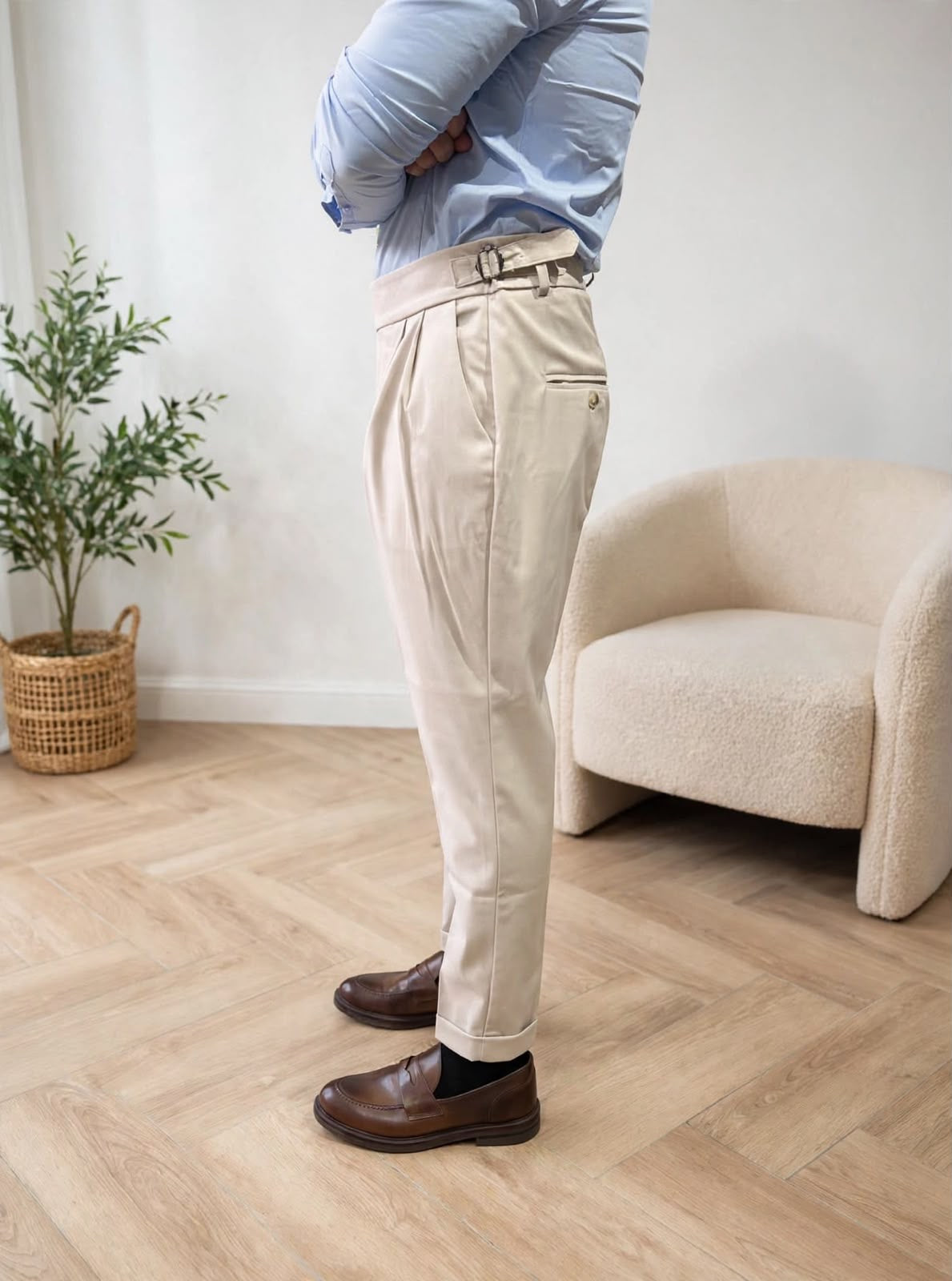 PANTALONE CON FIBBIE BEIGE