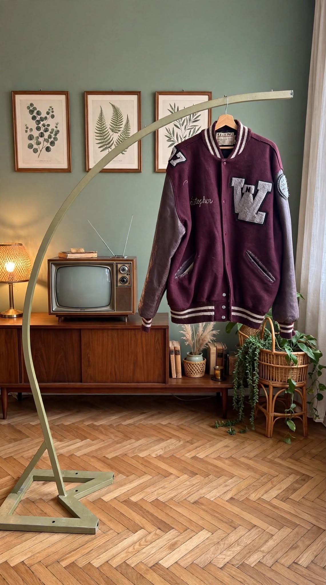 VARSITY WALLED LAKE