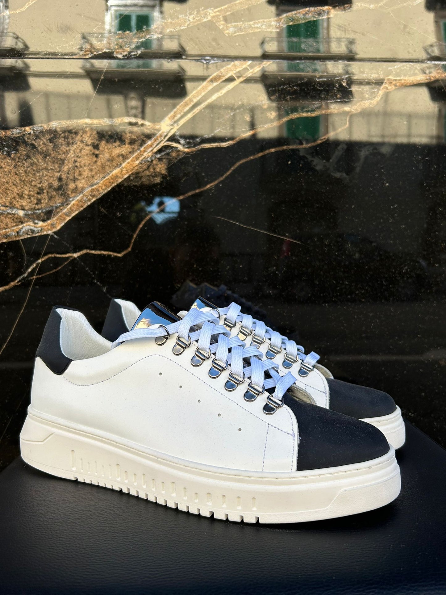 Sneakers Contrast White